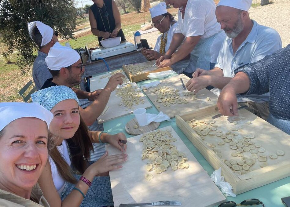 ORECCHIETTE EXPERIENCE – LABORATORIO DI PASTA FRESCA NEL CUORE DELLA VALLE D’ITRIA